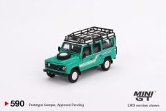 Mini GT Land Rover Defender 110 1985 County Station Wagon Trident Green 590