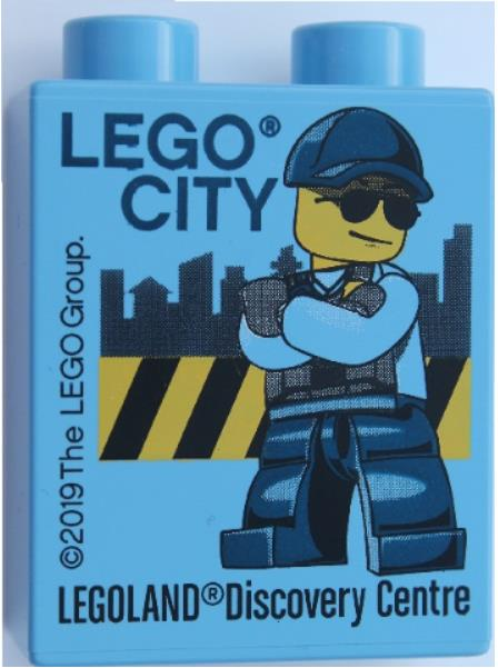 Legoland Discovery Centre 2019 Policeman Pattern Duplo Brick 1x2x2
