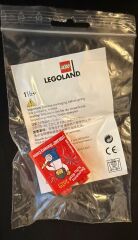 Legoland Discovery Centre 2019 Bayraminiz Kutlu olsun Minifigure and Fireworks Pattern Duplo Brick 1x2x2