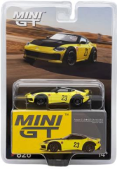 Mini GT Nissan Z LB NATION WORKS Ikazuchi Yellow 826 BL