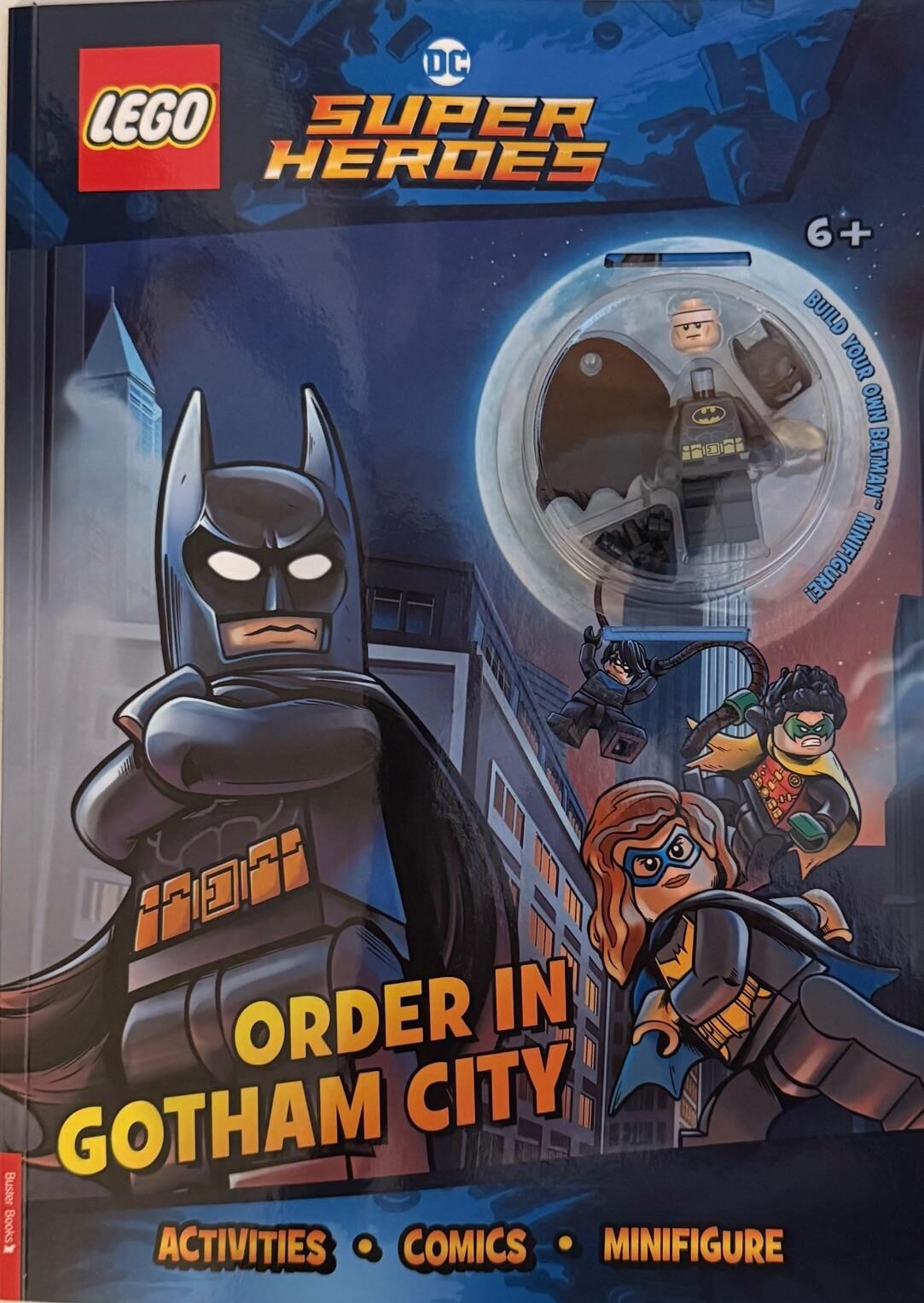 LEGO® BatmanT: Order in Gotham City (with LEGO® BatmanT minifigure)