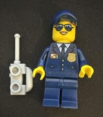 Orjinal Lego Minifigür City Police Woman with  Radio