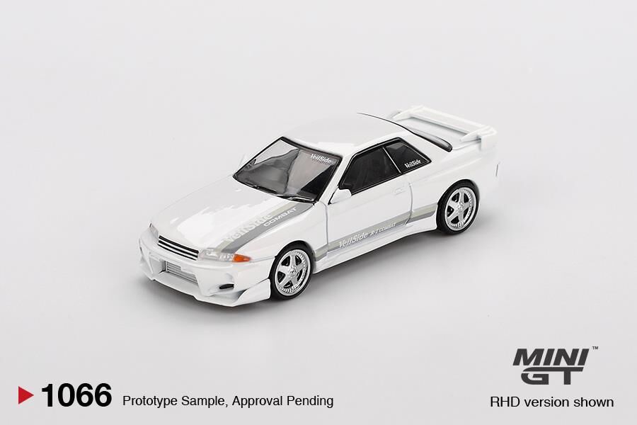 Mini GT Nissan Skyline GT-R (R32) VeilSide Combat C-I White 1066