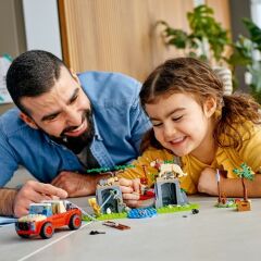 LEGO® City Vahşi Hayvan Kurtarma Jipi 60301
