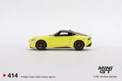 Mini GT Nissan Fairlady Z - 414