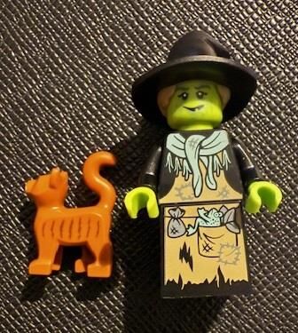 Orjinal Lego Minifigür Wicked Witch With Cat