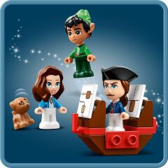 Lego Disney Peter Pan ve Wendy'nin Hikaye Kitabı Macerası 43220