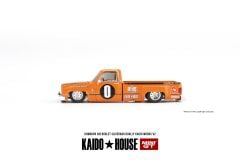 Mini GT Kaido House Chevrolet Silverado Dually KAIDO WORKS V2 1:64 090